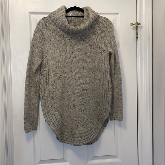 Cynthia Rowley Sweaters - Wool knit sweater by Cynthia Rowley